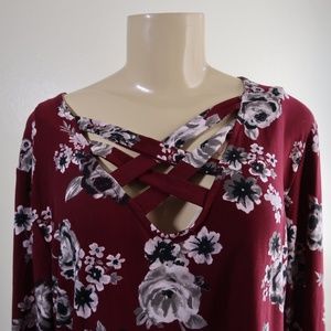 Derek Heart Plus Floral Blouse